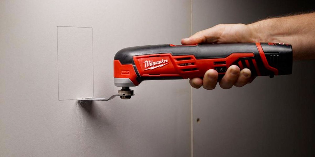 Milwaukee M12 Oscillating Tool Review