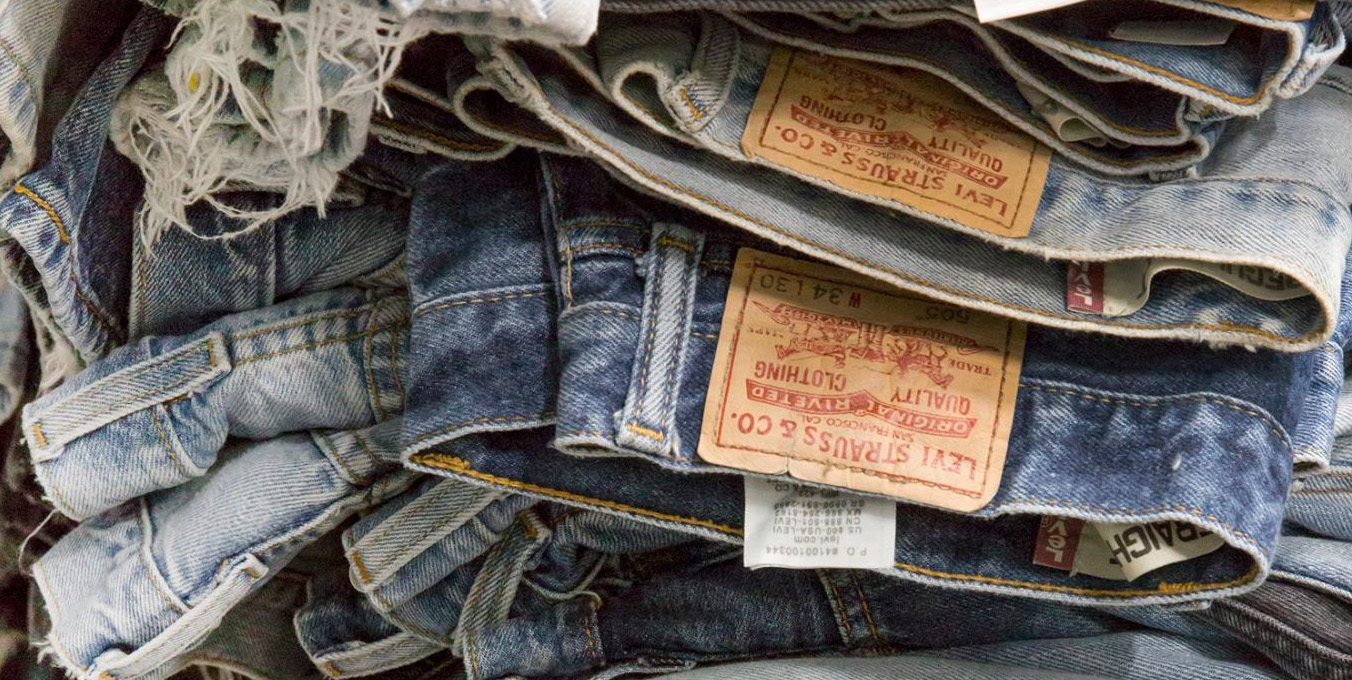 Levi's Back to School Sale offers extra 50% off clearance and 30% off  orders of $100