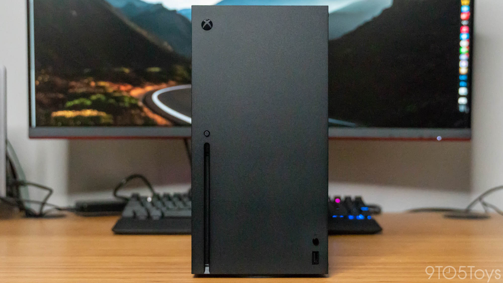 Xbox Series X: Unboxing the 'world's most powerful console