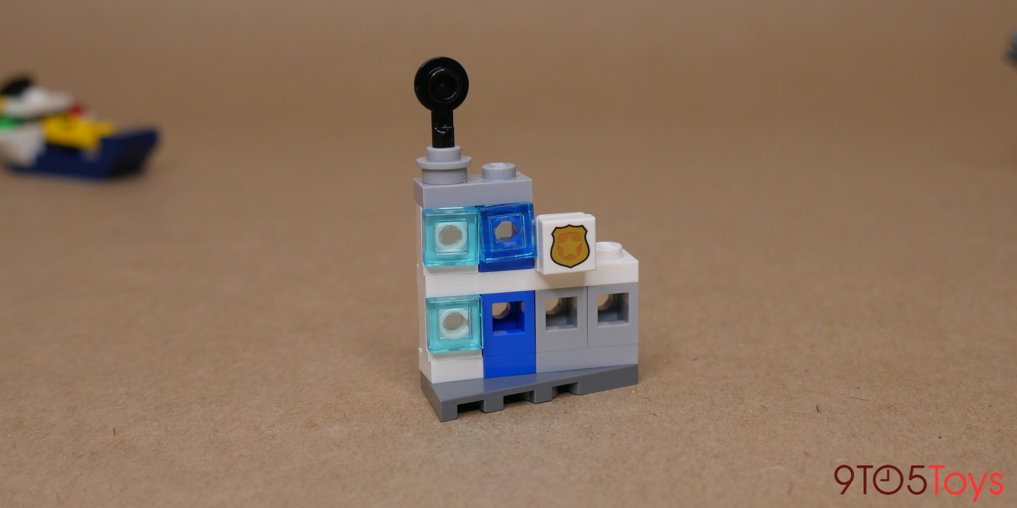 lego city advent calendar 2020 day 9