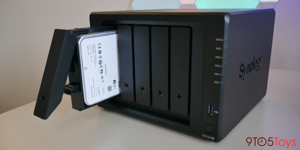Synology DS1520 NAS 3