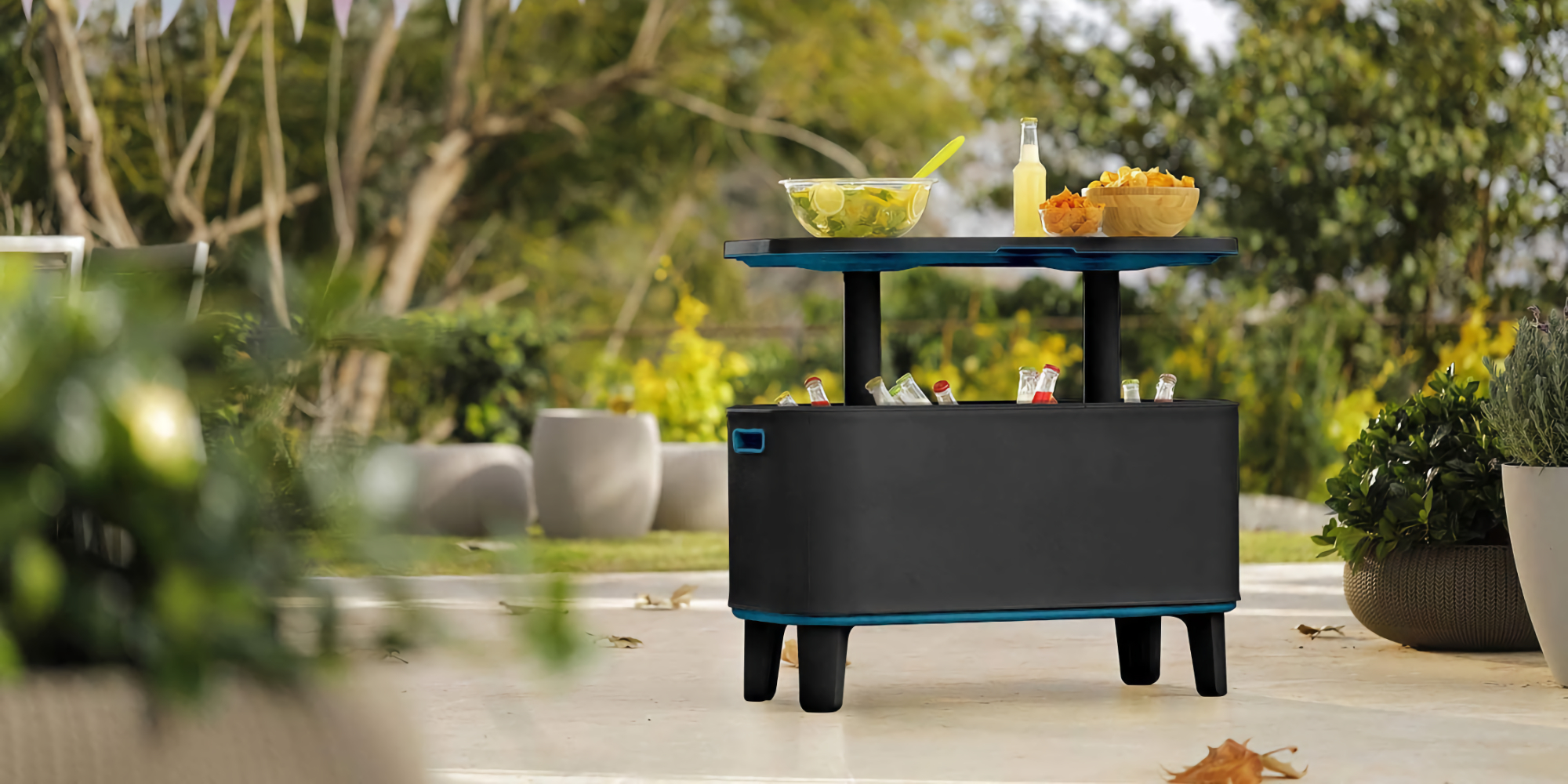 Keter's Breeze Bar Table stealthily cools and stows 75 cans of beer