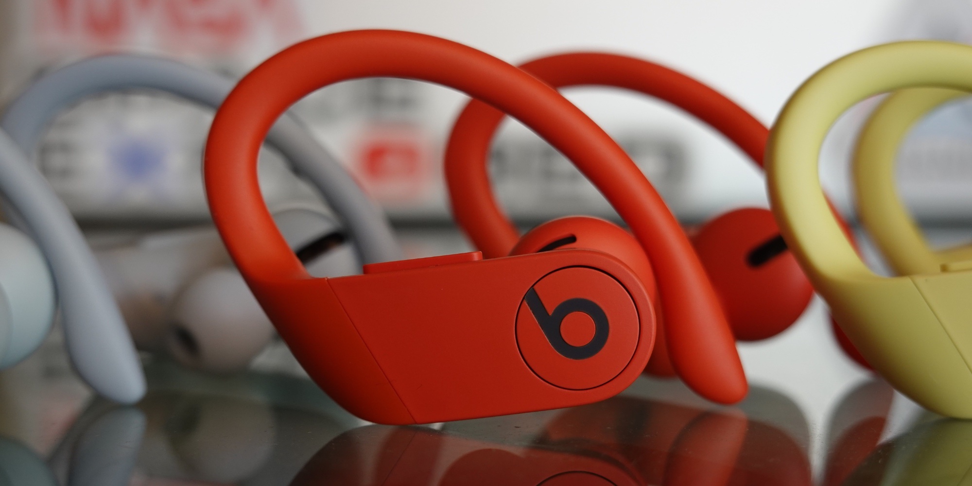 how-to-pair-charge-and-control-beats-powerbeats-pro-9to5mac