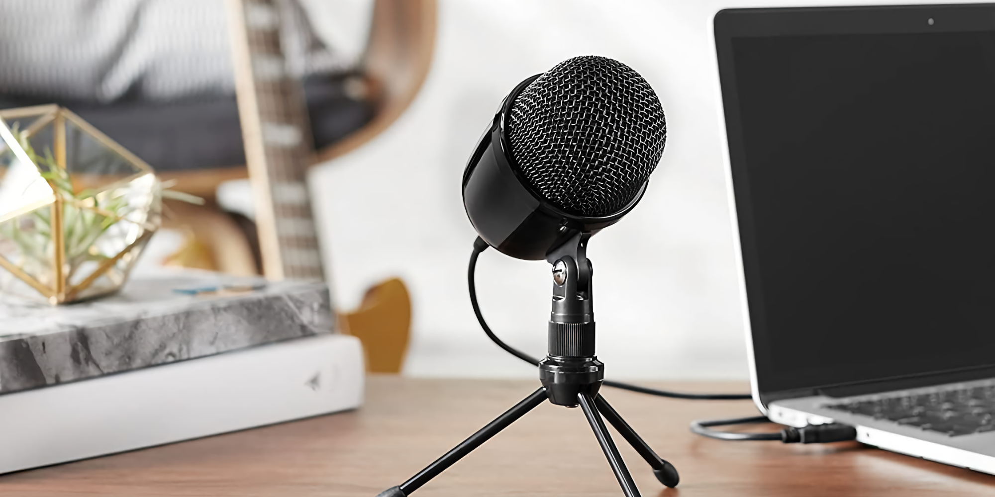 Amazon's official Mini Condenser USB Mic with Tripod falls to 36.50