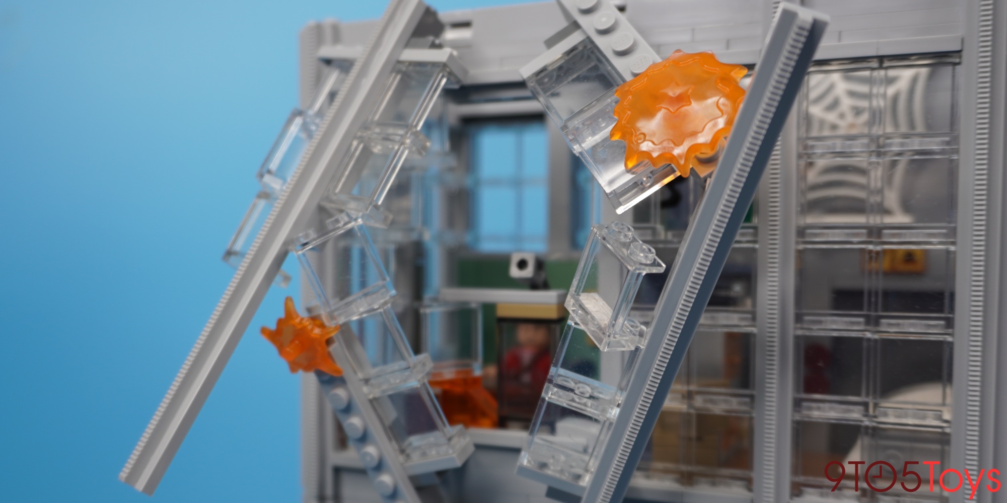 lego daily bugle height