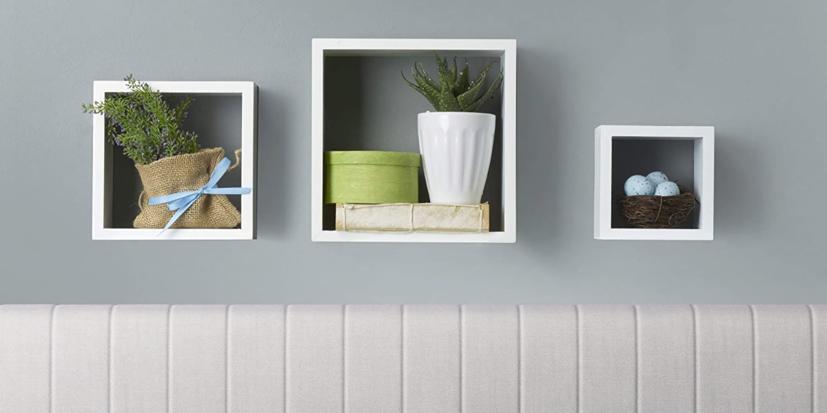 Snag three square floating shelves for just 11.50 (Save 27, Amazon low)
