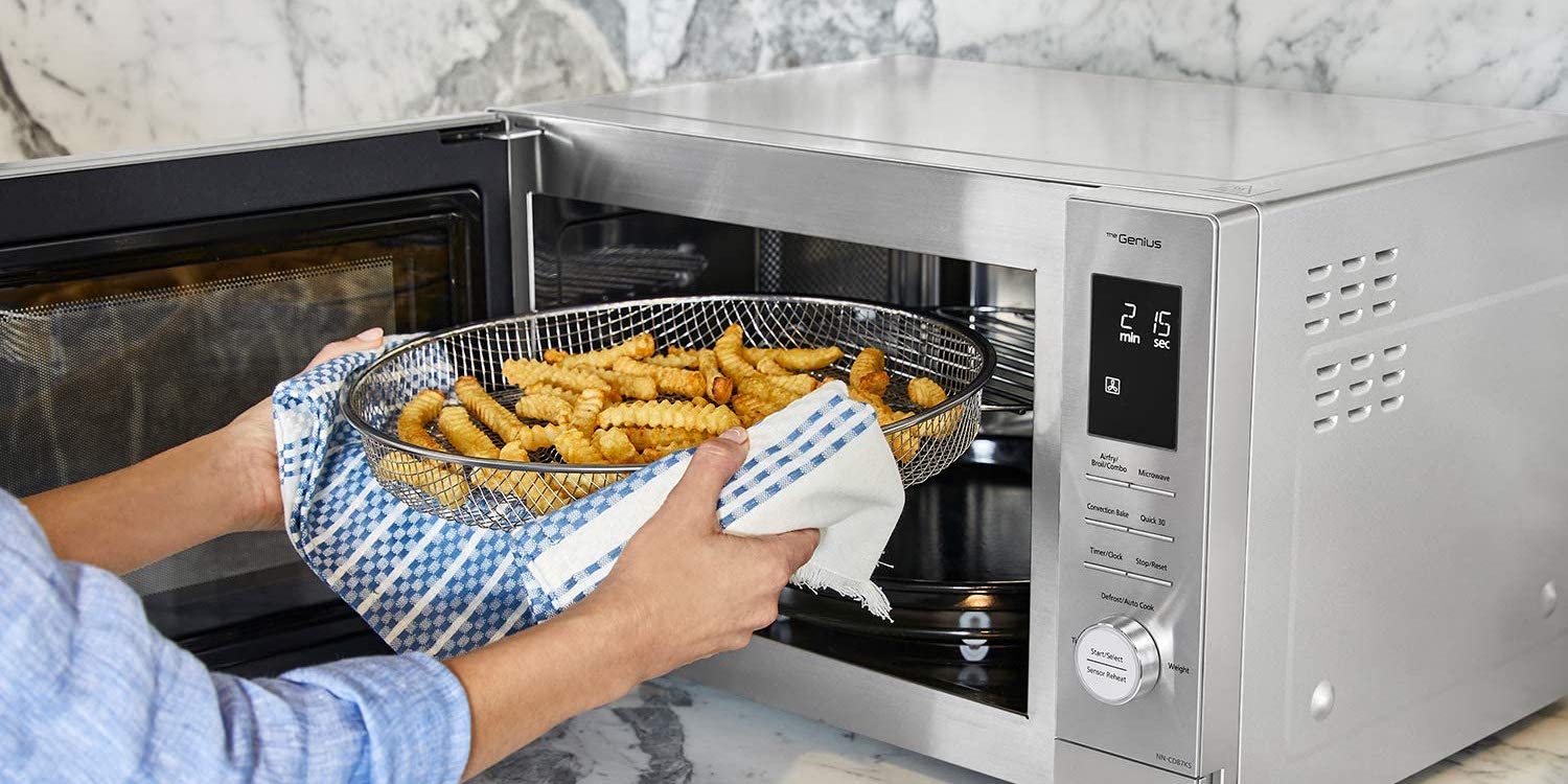 https://9to5toys.com/wp-content/uploads/sites/5/2021/06/Panasonic-HomeChef-4-in-1-Microwave-Oven-with-Air-Fryer.jpg