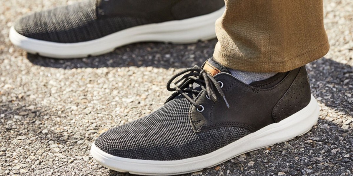 Rockport End of Summer Event takes extra 40% off outlet styles from $25