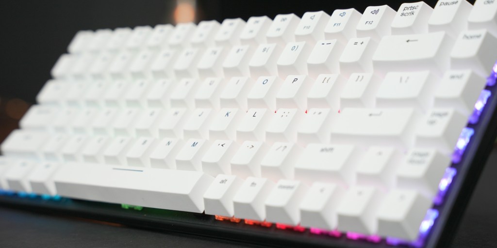 The PBT keycaps feature a simple stylish font