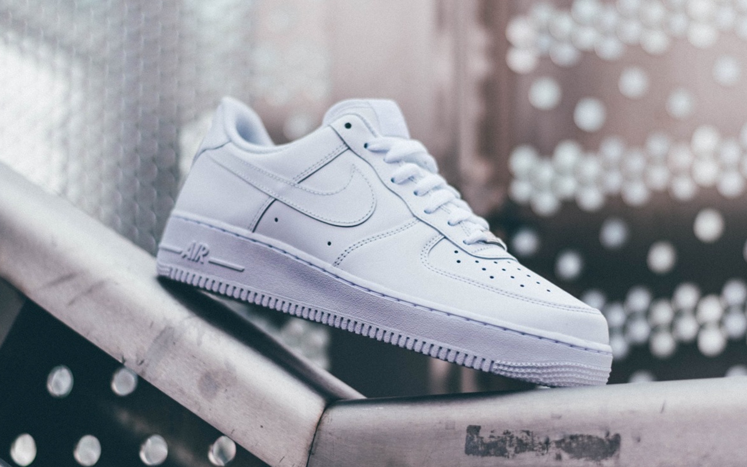 Air force 1 outlet low white finish line