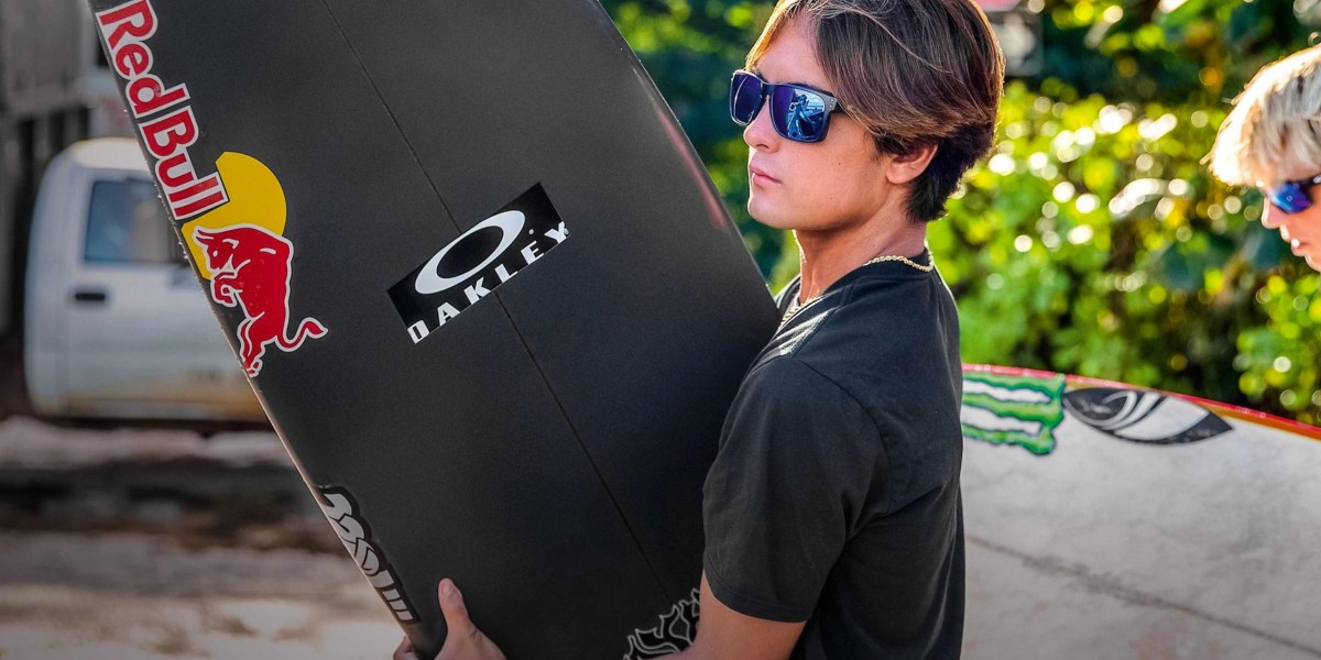 Oakley's 4th of July Sale offers 30 off polarized and prizm sunglasses