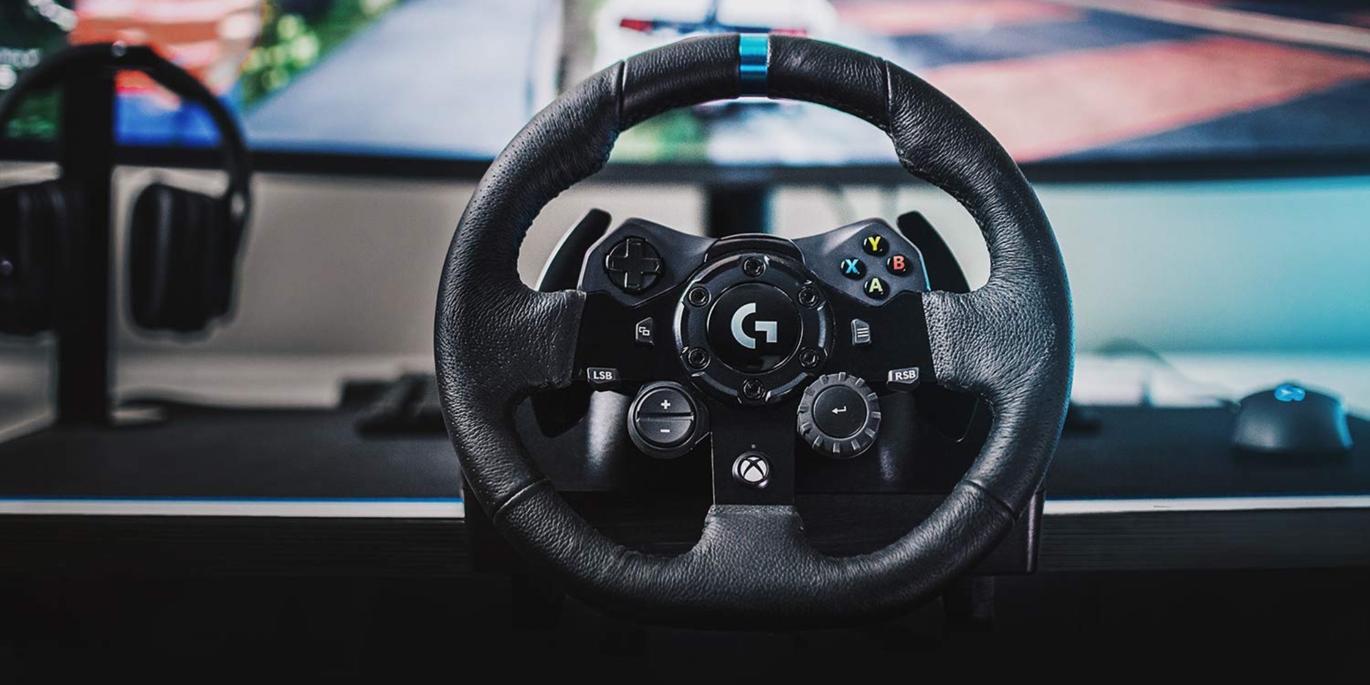 Logitech G923 TRUEFORCE wheel and pedals get you ready for Forza