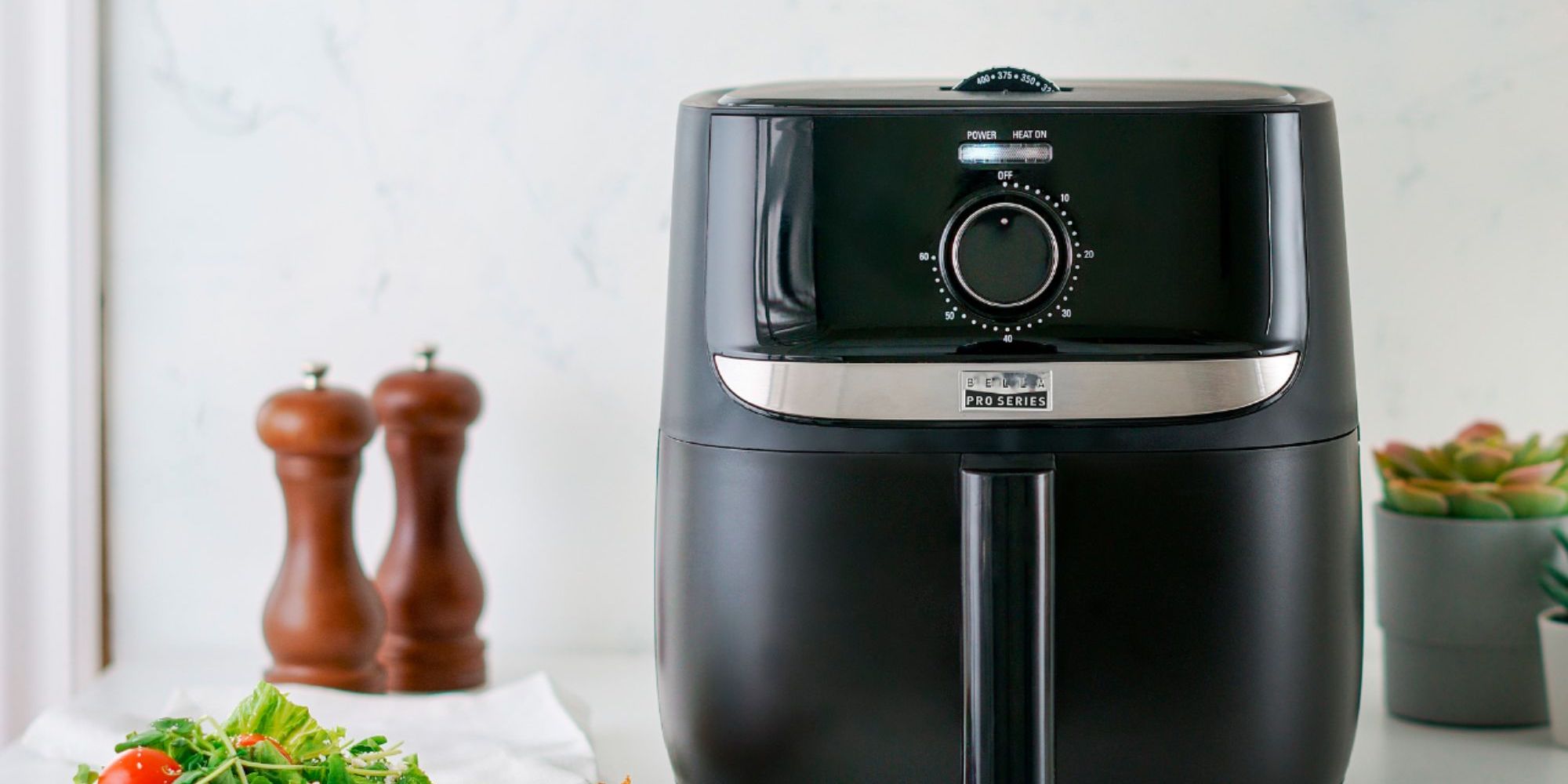 https://9to5toys.com/wp-content/uploads/sites/5/2021/08/Bella-Pro-Series-Analog-Air-Fryer.jpeg