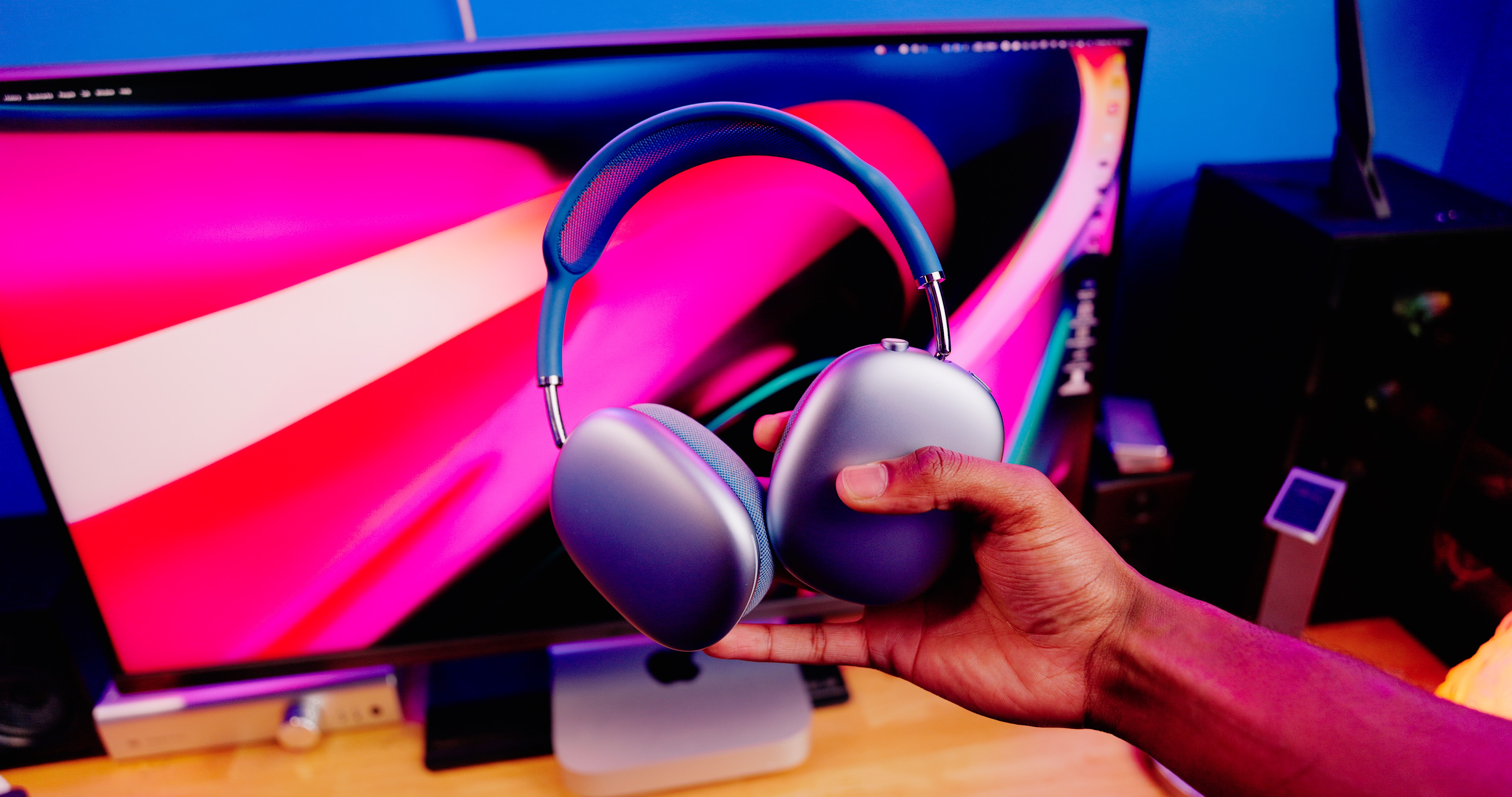 Save 100 on AirPods Max and finally try out Apple's flagship ANC