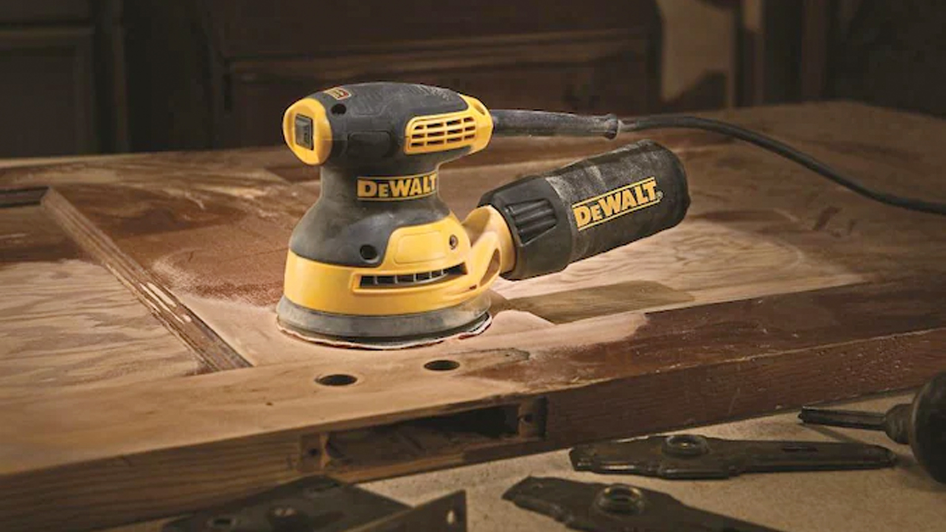 DEWALT's 5inch random orbit sander cuts down on vibration at Amazon low of 49 (Reg. 65)