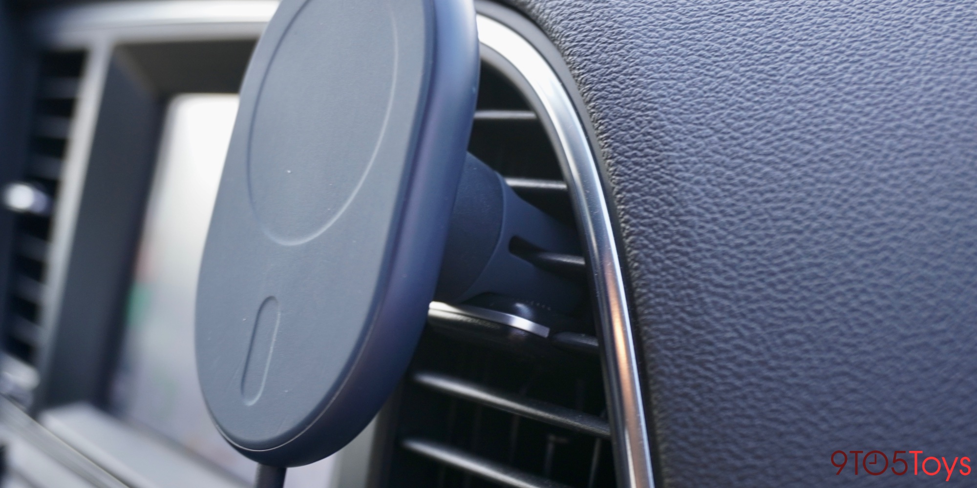 Tested: iOttie’s new Velox MagSafe Air Vent Mount delivers a premium in-car upgrade