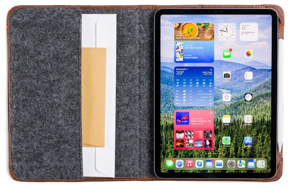 Leather and Wool Felt iPad Pro Case