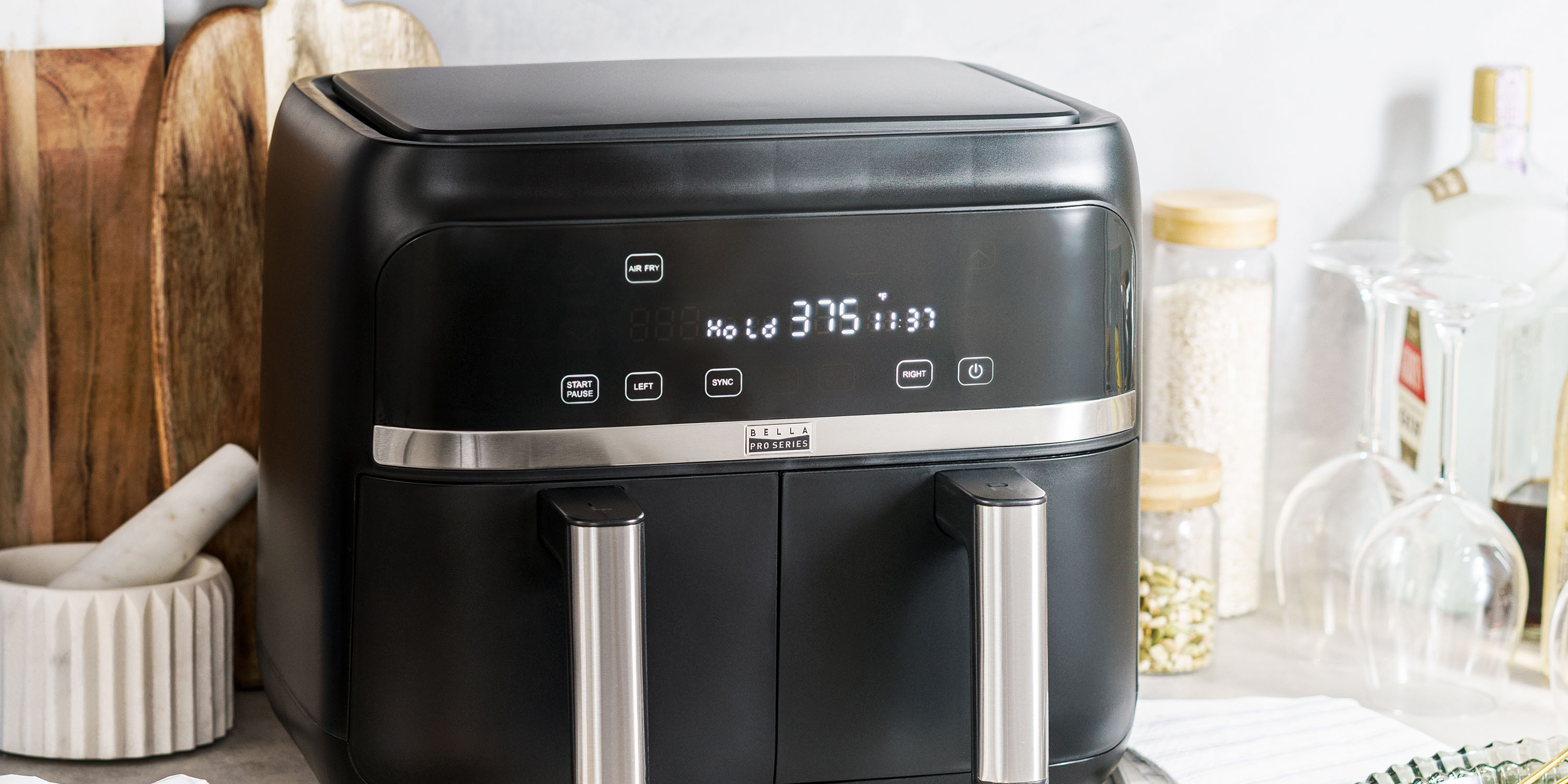 Cook two things at once with the 8-qt. Bella dual basket air fryer