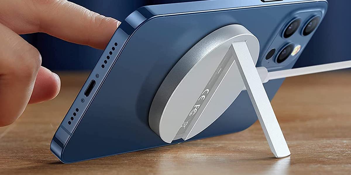 ESR's HaloLock iPhone 12/13 MagSafe Kickstand Wireless Charger now down