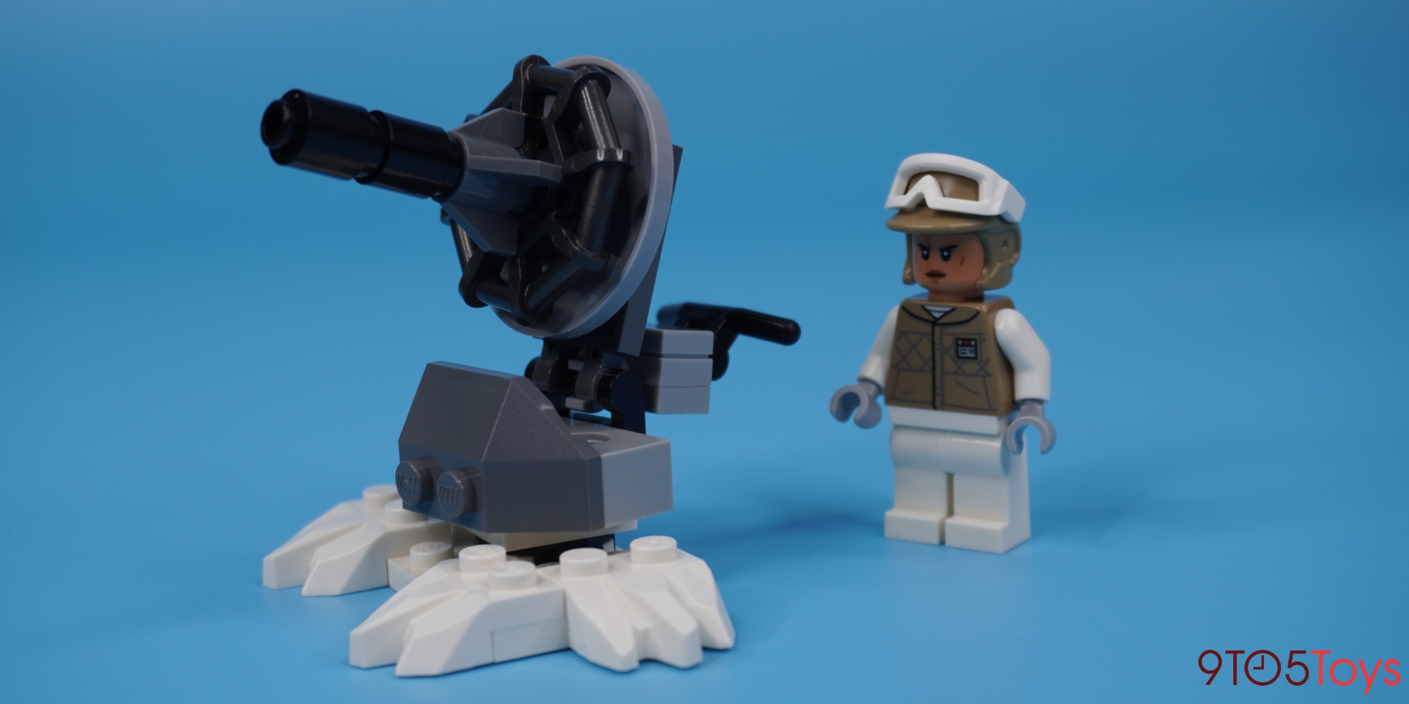 LEGO Defense of Hoth - 9to5Toys