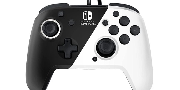 PDP Gaming Faceoff Deluxe+ Wired Switch Pro Controller