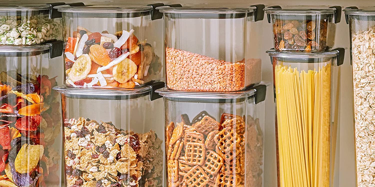 https://9to5toys.com/wp-content/uploads/sites/5/2022/01/Rubbermaid-Brilliance-Plastic-Food-Storage-Pantry-Set.jpg