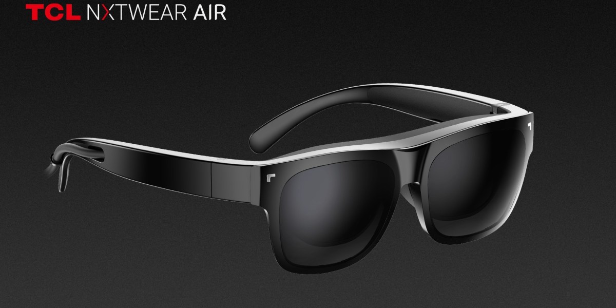 NXTWEAR AIR wearable display smart glasses