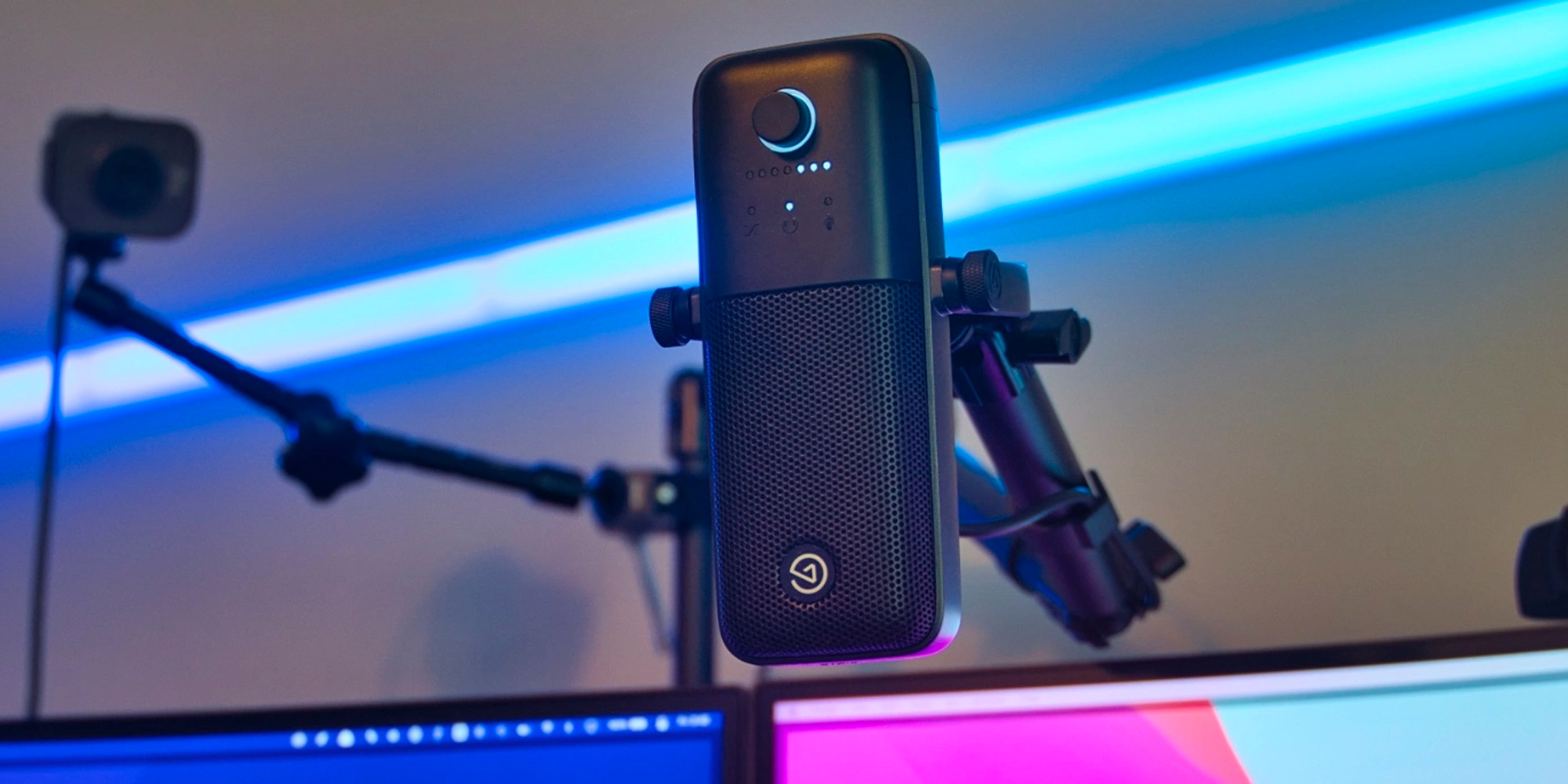 Elgato's Wave:3 delivers a USB-C microphone with full audio