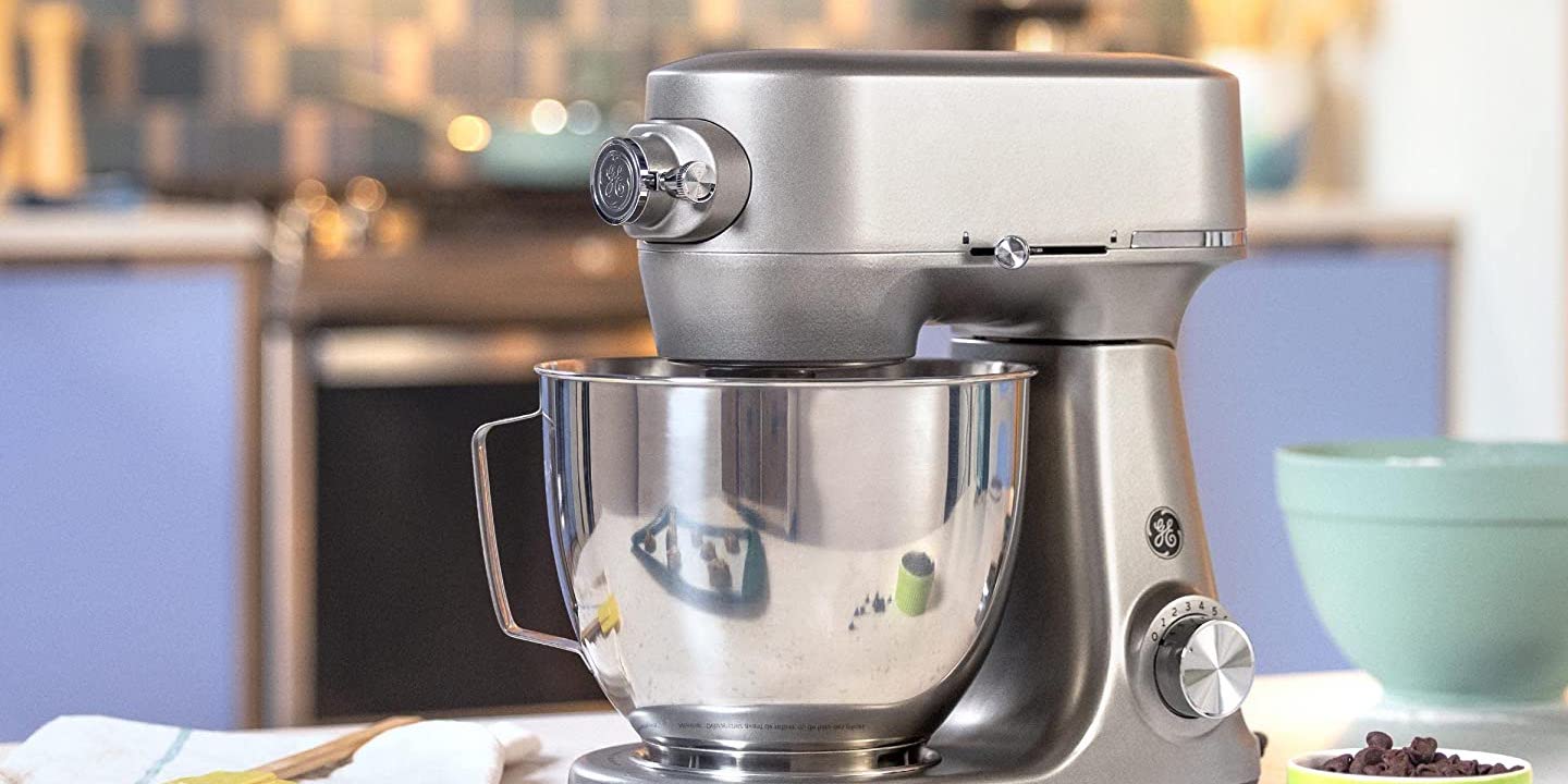https://9to5toys.com/wp-content/uploads/sites/5/2022/02/GE-Tilt-Head-Electric-Stand-Mixer.jpg