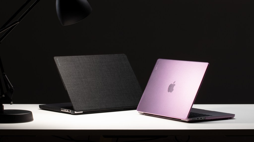 New 14- and 16-inch MacBook cases