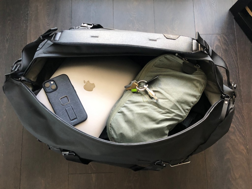 Peak Design travel bag review
