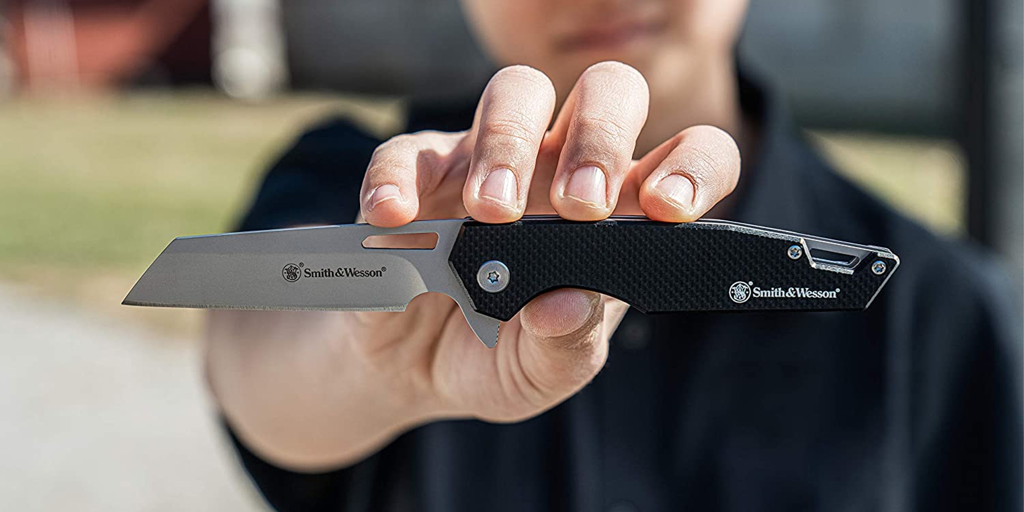 Smith & Wesson's Sideburn pocket knife packs a 3-inch blade with