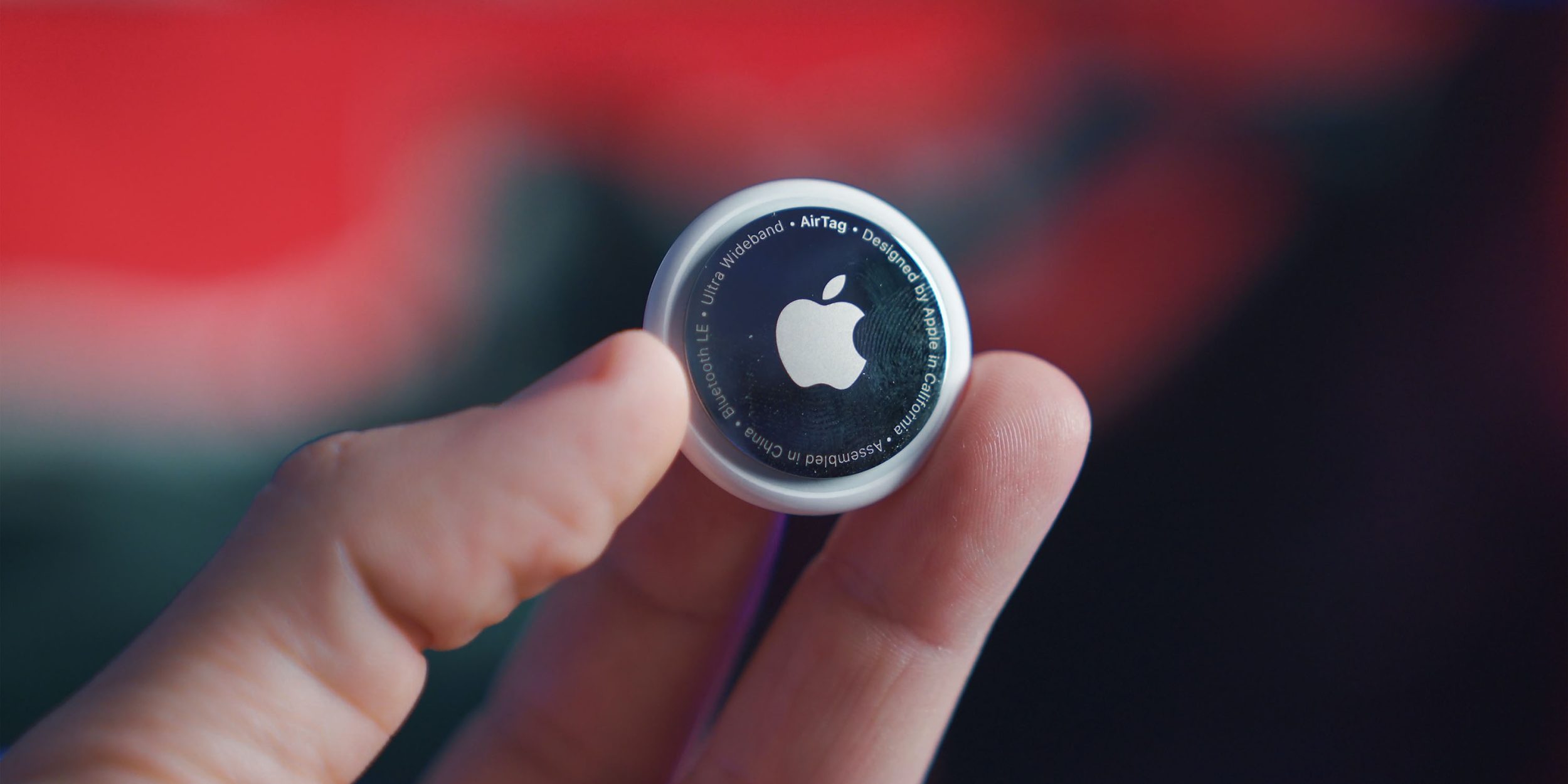 Apple introduces AirTag - Apple (LV)