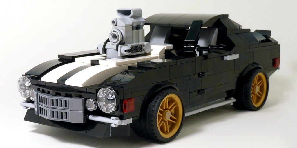 LEGO Camaro 10304