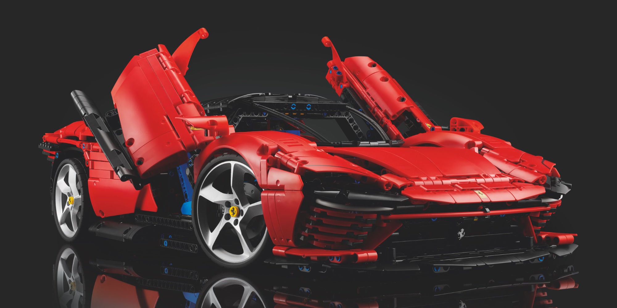 LEGO Ferrari Daytona SP3 sees first discount to $360, plus more