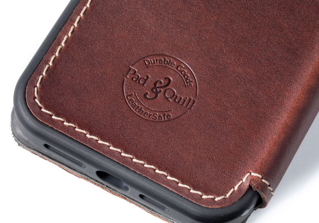 Pad & Quill Bella Fino leather wallet iPhone 13 
