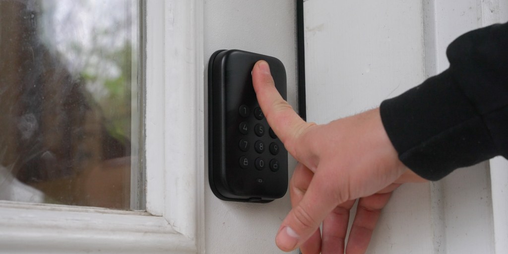 The fingerprint scanner is a quick way to unlock the Wyze Lock Bolt. 