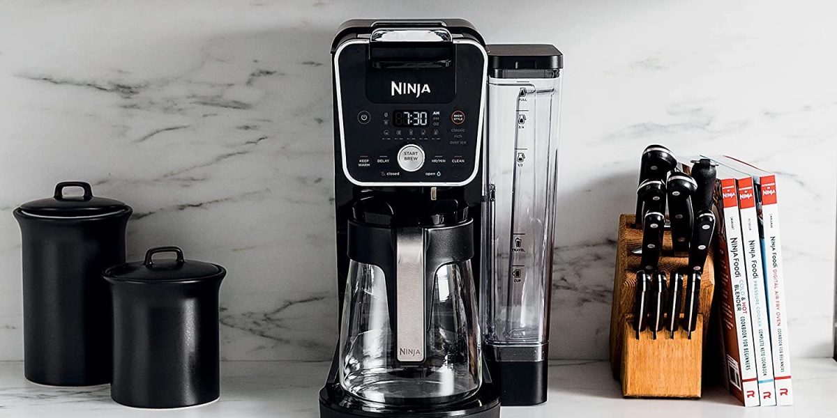 Ninja Coffee Maker Single Serve Hot or Iced 3 Brew Styles Bundle Pod &  Grounds