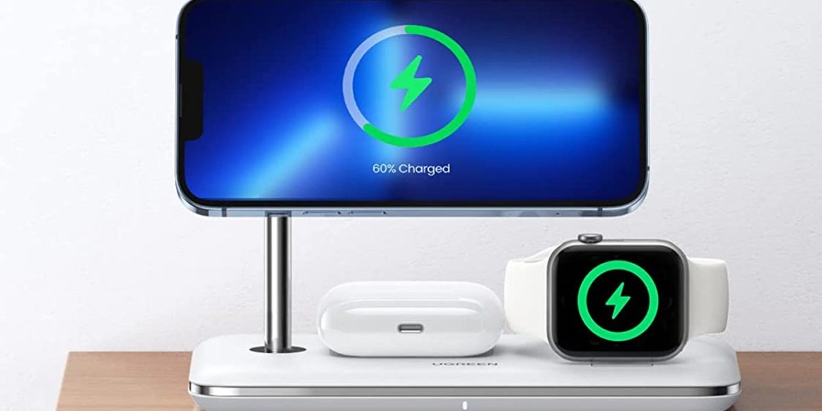 UGREEN 3-in-1 MagSafe Wireless Charging Station