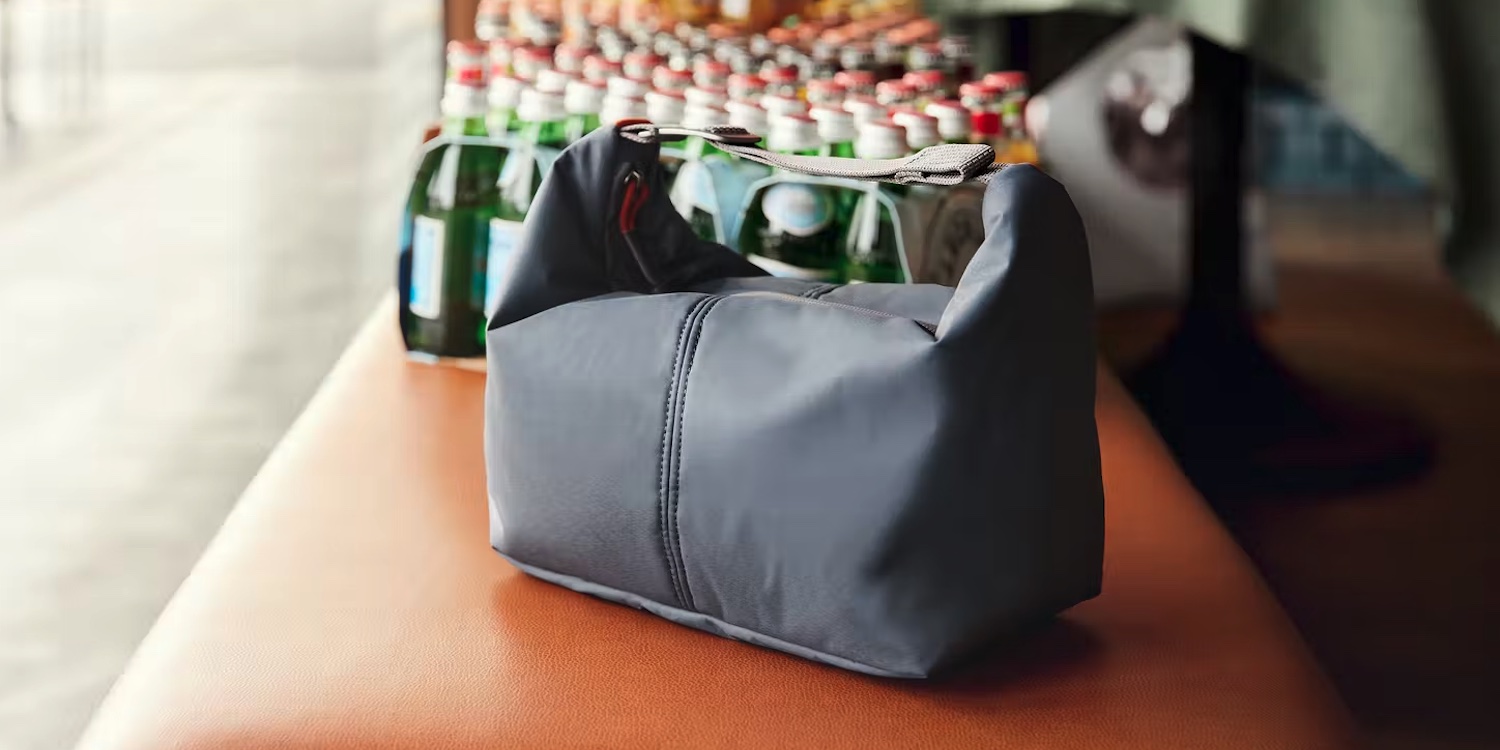 Bellroy Sling Mini Bag – Seattle Thread Company