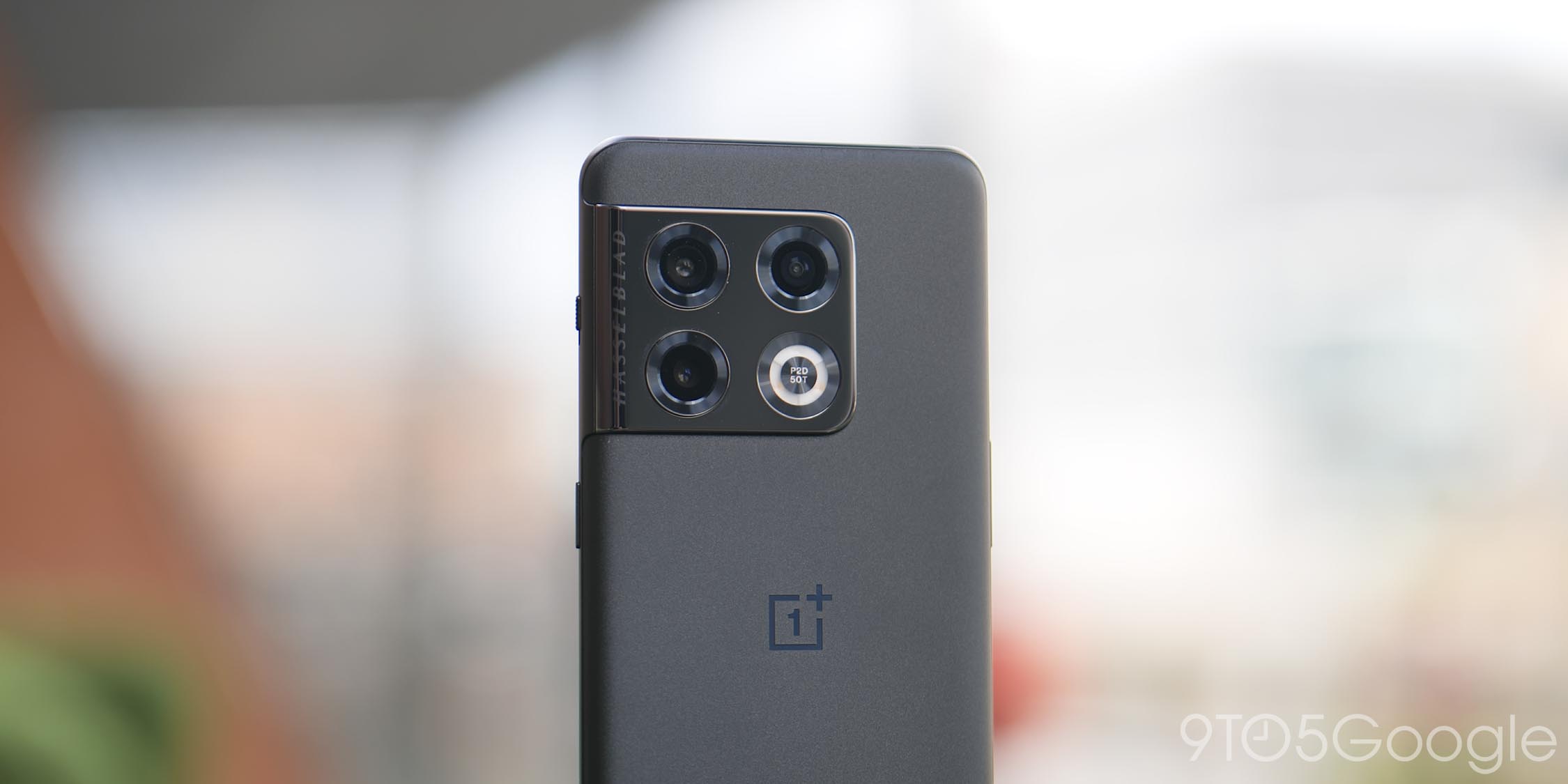 OnePlus 10 Pro is selling for Rs 22,000 discount on , but