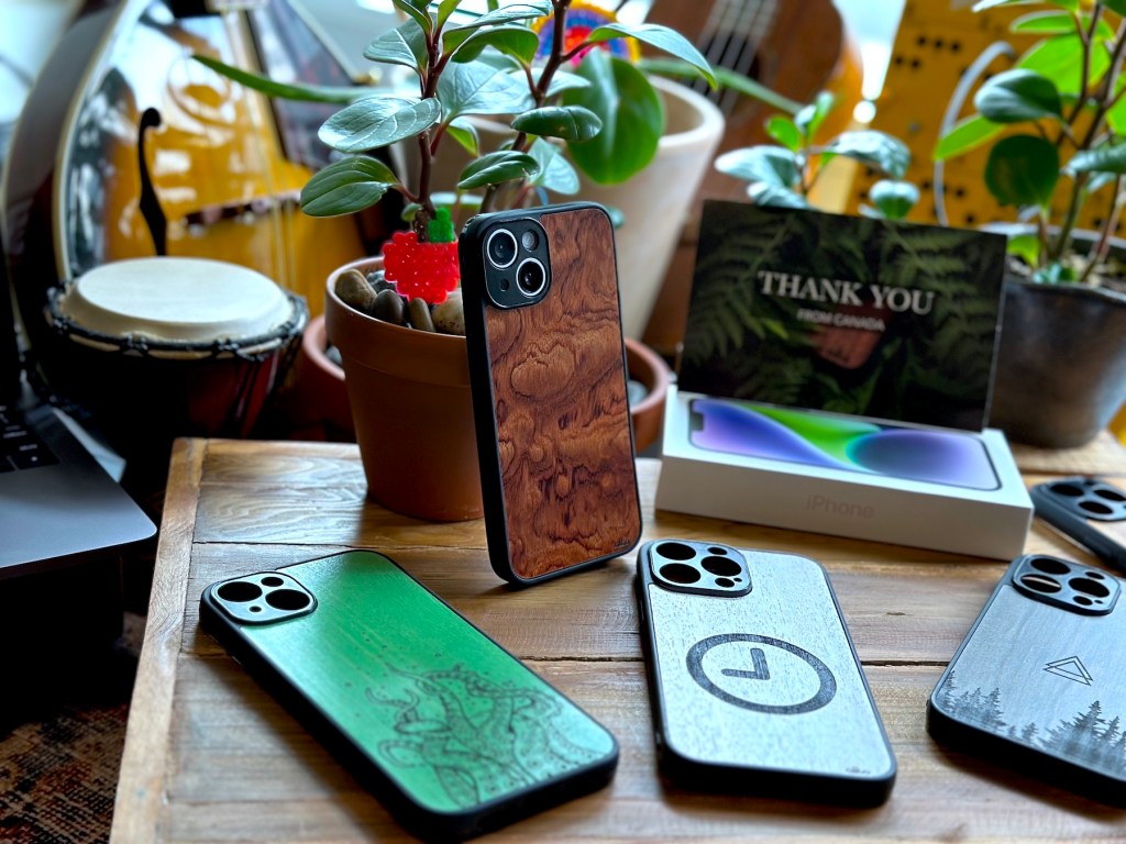 wooden engraved iPhone 14 cases