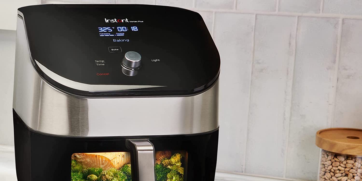 Instant Vortex Plus 6-Quart Air Fryer with ClearCook and OdorErase