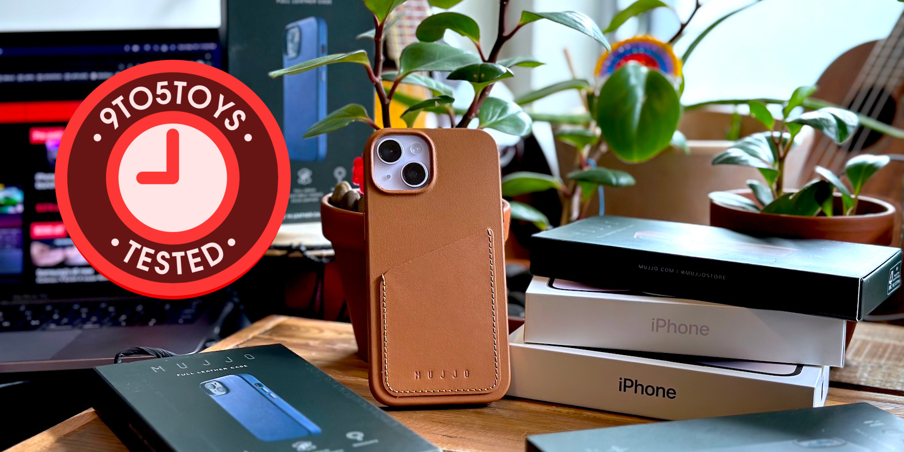 Leather iPhone 14 cases from MUJJO with metal buttons