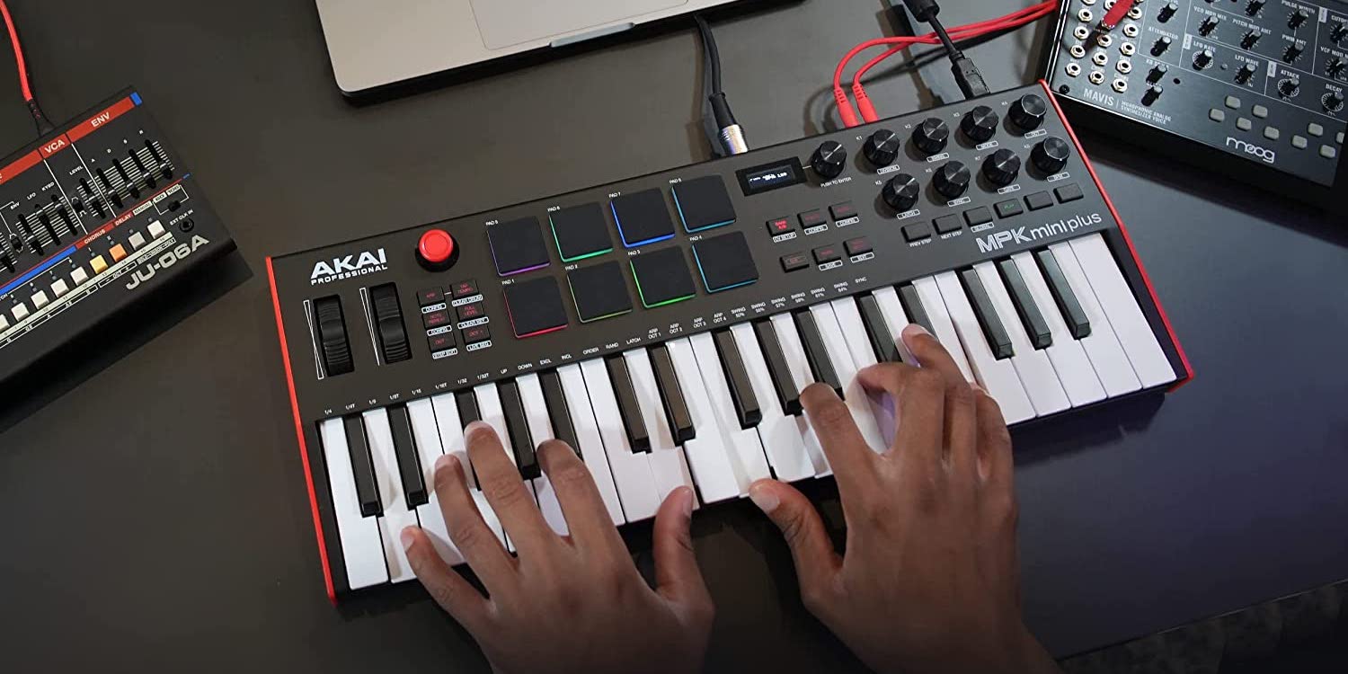 AKAI MPK mini MK3 Professional MIDI Keyboard Controller Black New