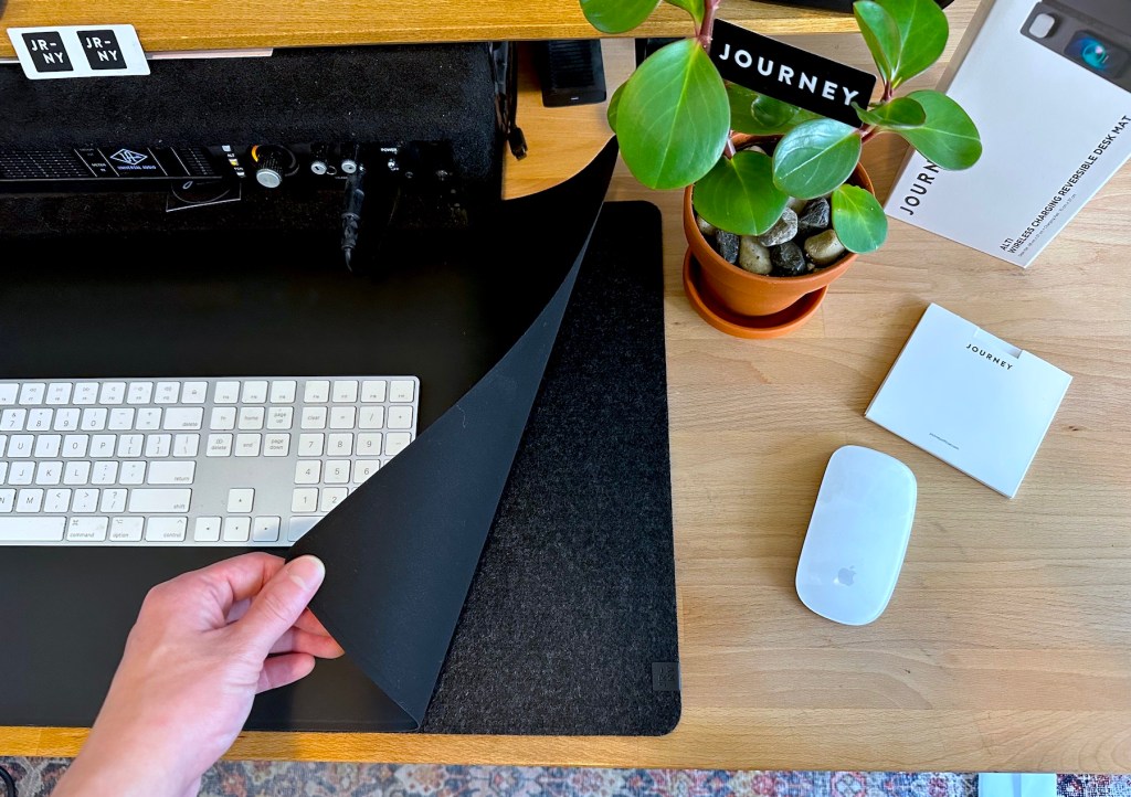 wireless charging desk mat