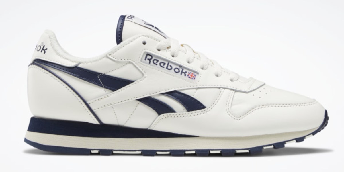Reebok Black Sale takes 40% off sitewide + extra 50% off clearance