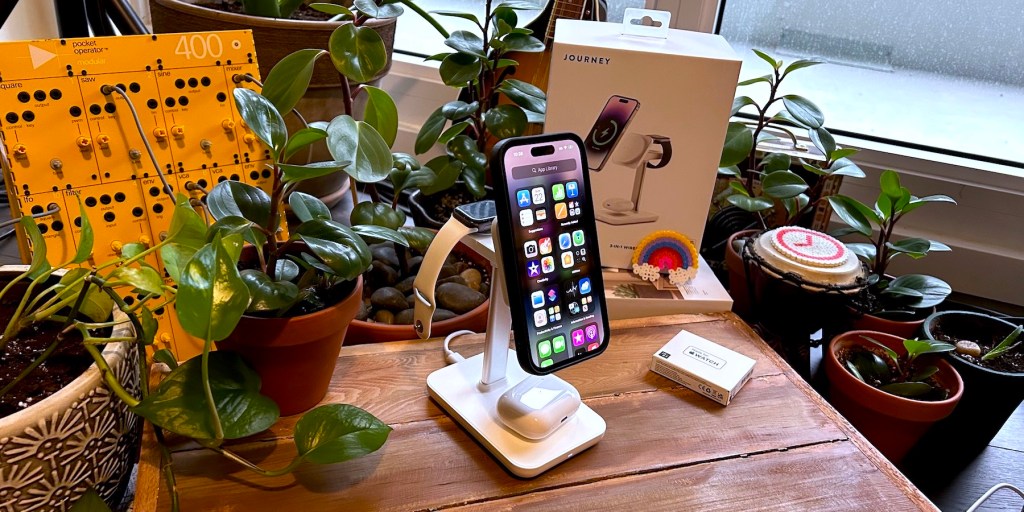 TRIO 3-in-1 Wireless MagSafe Charging Stand Review