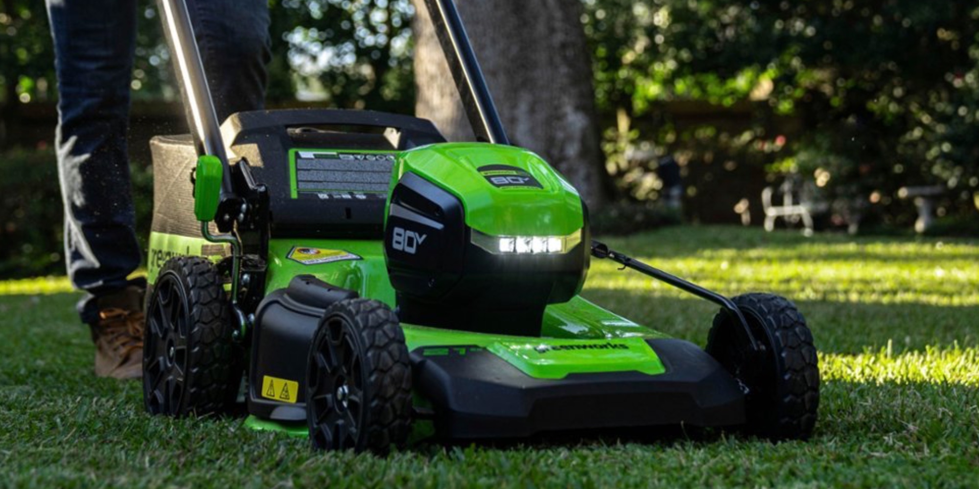 Save 180 on this 21inch 80V Greenworks electric lawn mower at 400