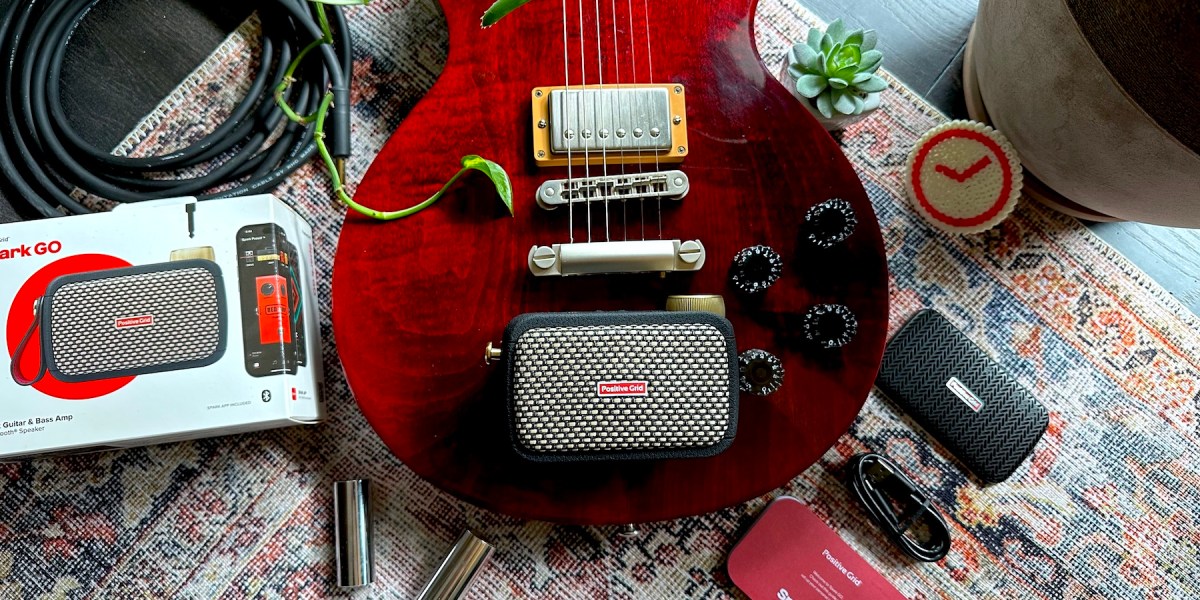 Positive Grid Spark GO Ultra-portable Smart Guitar Amp and Bluetooth Speaker
